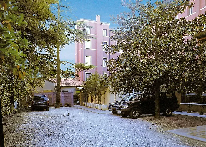 Отель Le Boulevard 4*