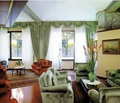 Le Boulevard Hotel Lido de Venise