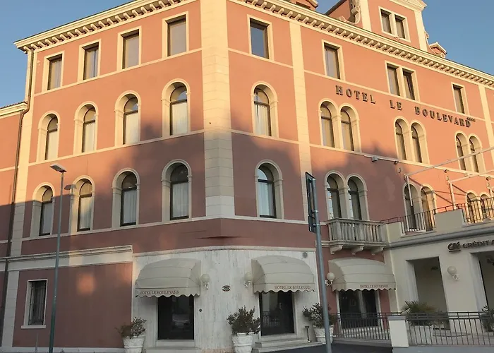 Le Boulevard