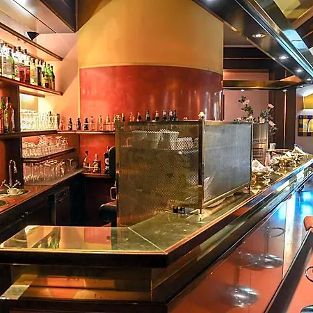 Le Boulevard Hotel 4*