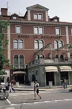 Отель Le Boulevard 4*